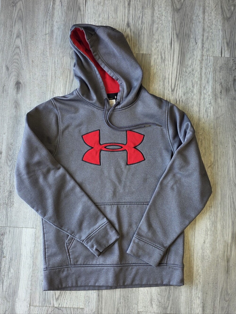 Under Armour Men’s Gray Red ColdGear Hoodie Small